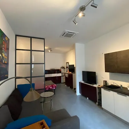 公寓 Loft *